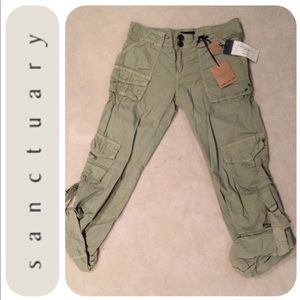 ISO *** DOES ANYONE HAVE THESE PANTS IN ANY COLOR?